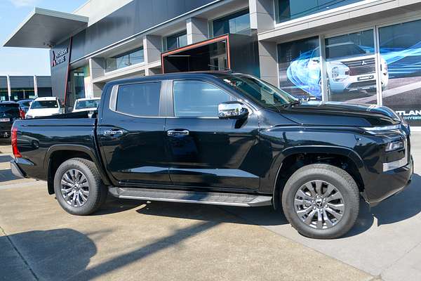 2024 Mitsubishi Triton GLS MV 4X4