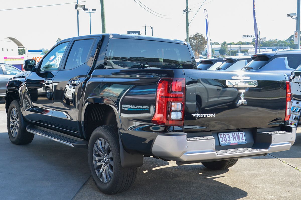 2024 Mitsubishi Triton GLS MV 4X4