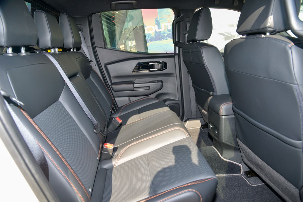 2025 Mitsubishi Triton GSR MV 4X4