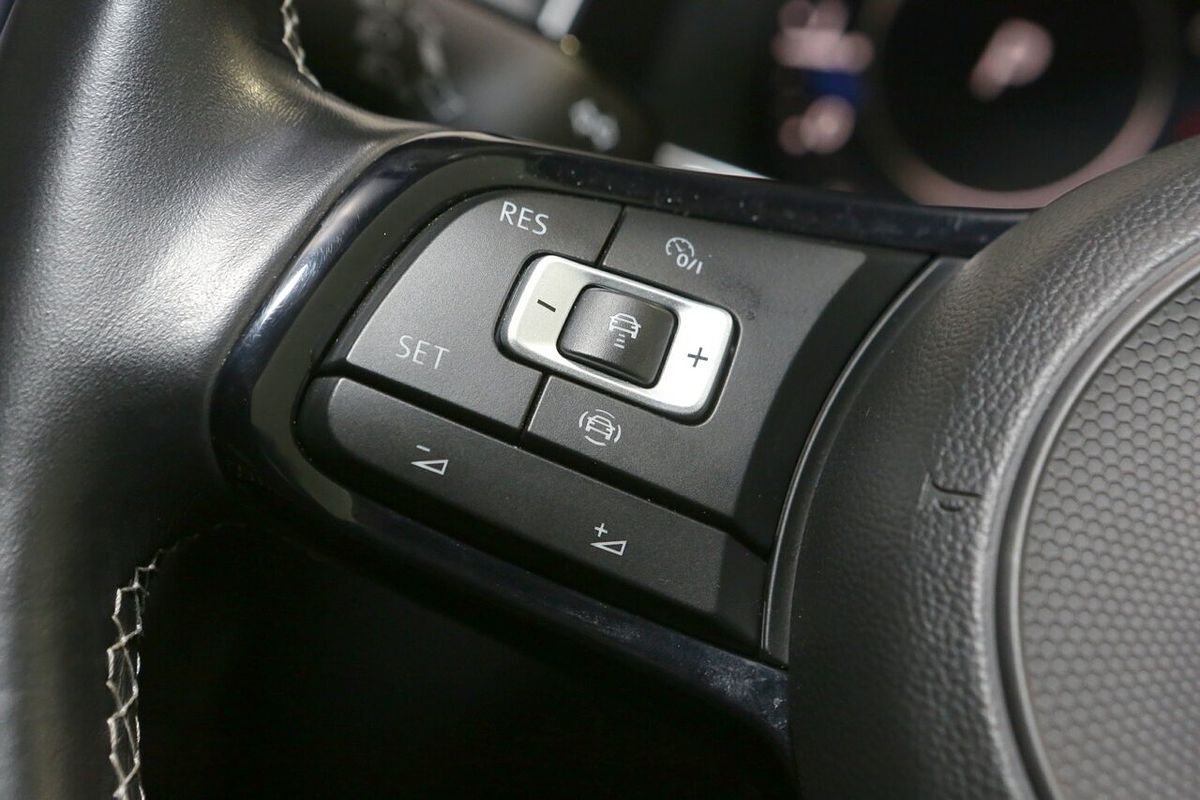 2020 Volkswagen Golf R 7.5