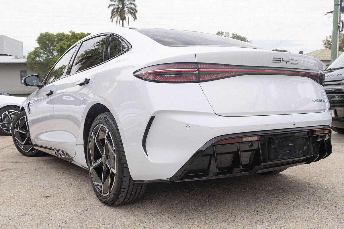 2024 BYD Seal Premium