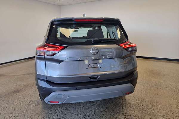 2024 Nissan X-TRAIL ST T33