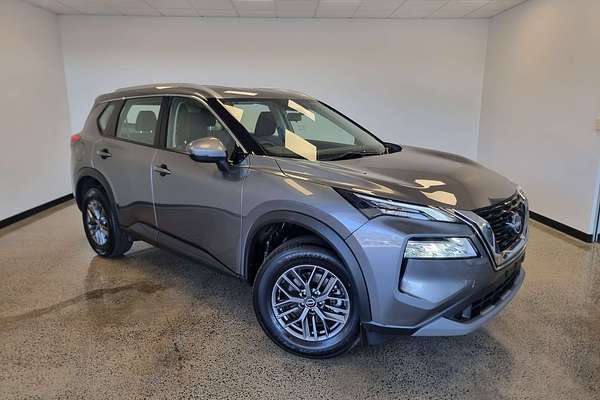 2024 Nissan X-TRAIL ST T33