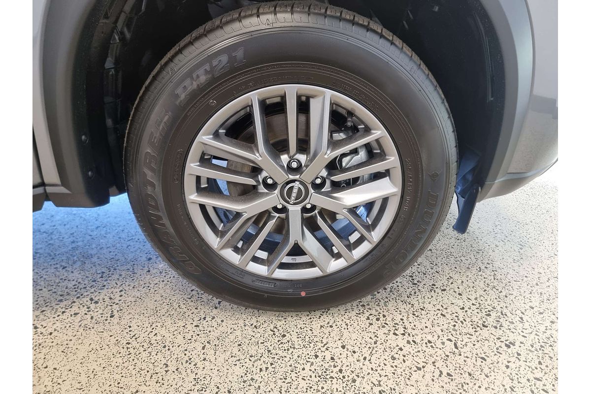 2024 Nissan X-TRAIL ST T33