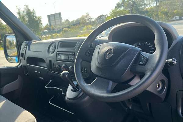 2017 Renault Master X62