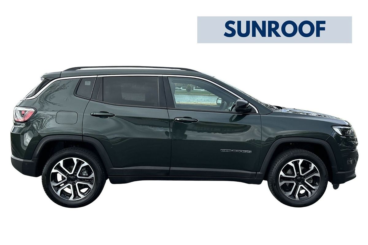 2023 Jeep Compass Limited M6