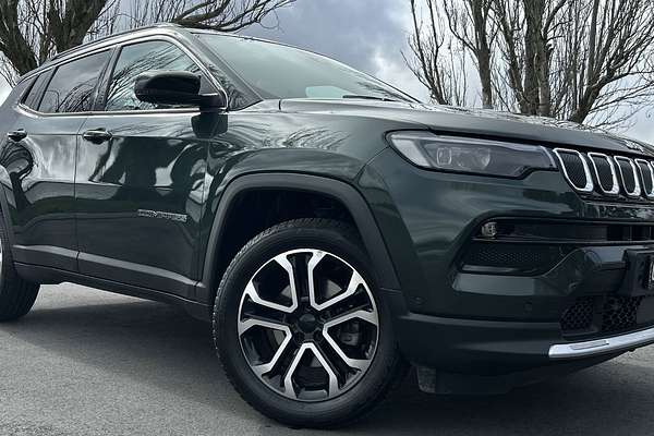 2023 Jeep Compass Limited M6