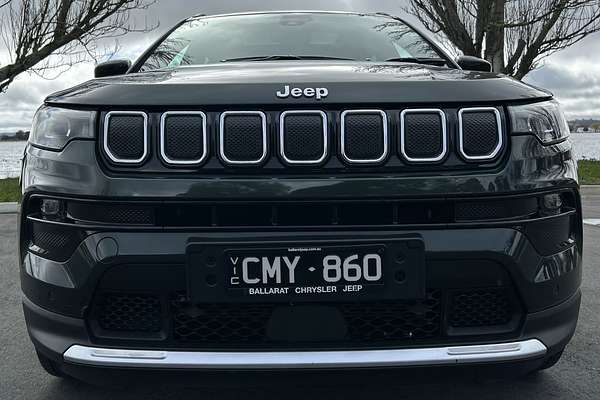 2023 Jeep Compass Limited M6