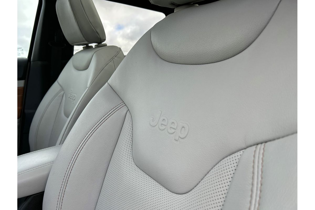 2023 Jeep Compass Limited M6