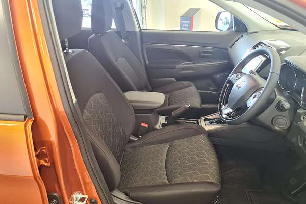 2025 Mitsubishi ASX MR XD