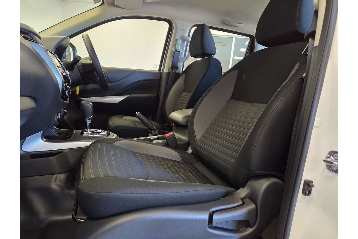 2025 Nissan Navara SL D23 4X4