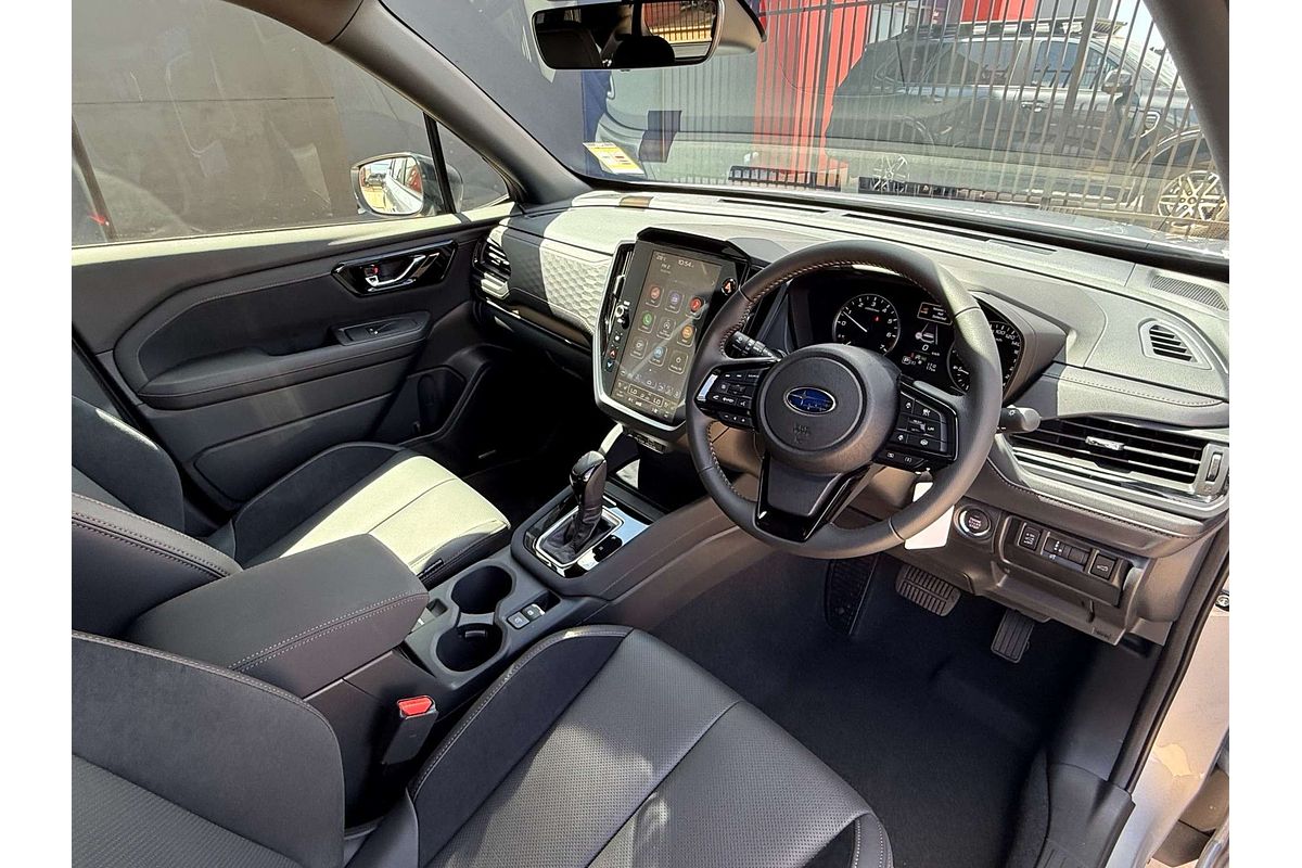 2025 Subaru Forester Touring S6