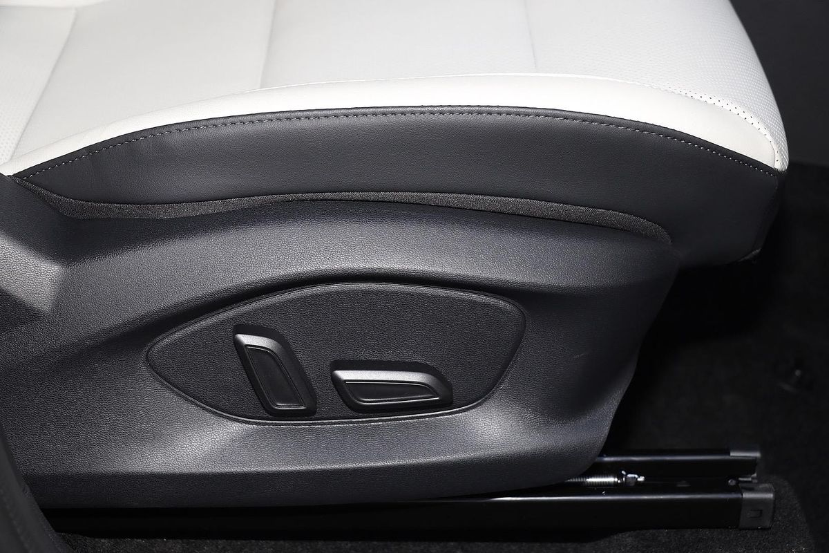 2025 MG ZS Essence Turbo ZS32