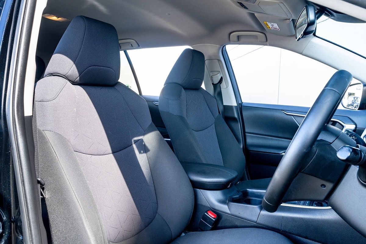 2019 Toyota RAV4 Gxl 2.5P/4Wd/8At
