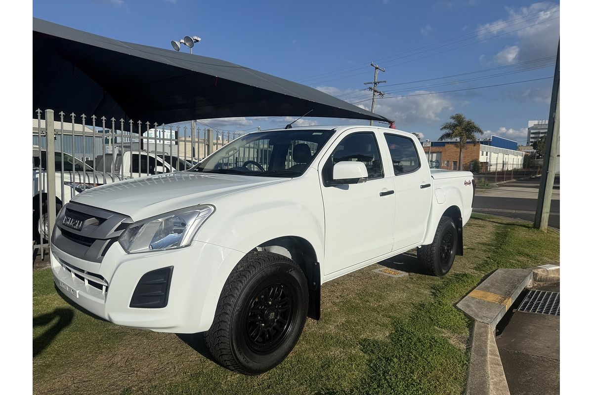 2017 Isuzu D-MAX SX 4X4