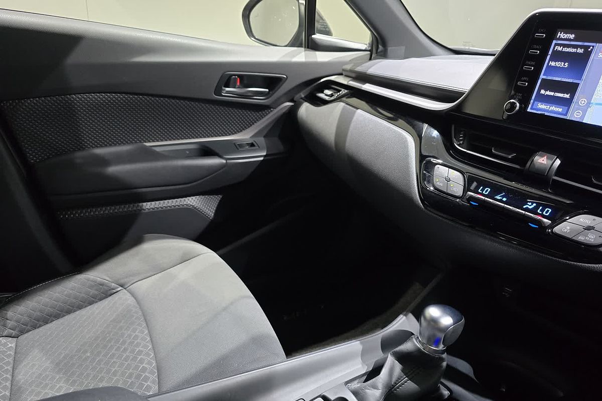 2023 Toyota C-HR GXL NGX10R