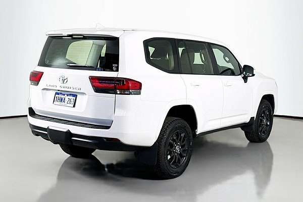 2023 Toyota Landcruiser GX FJA300R