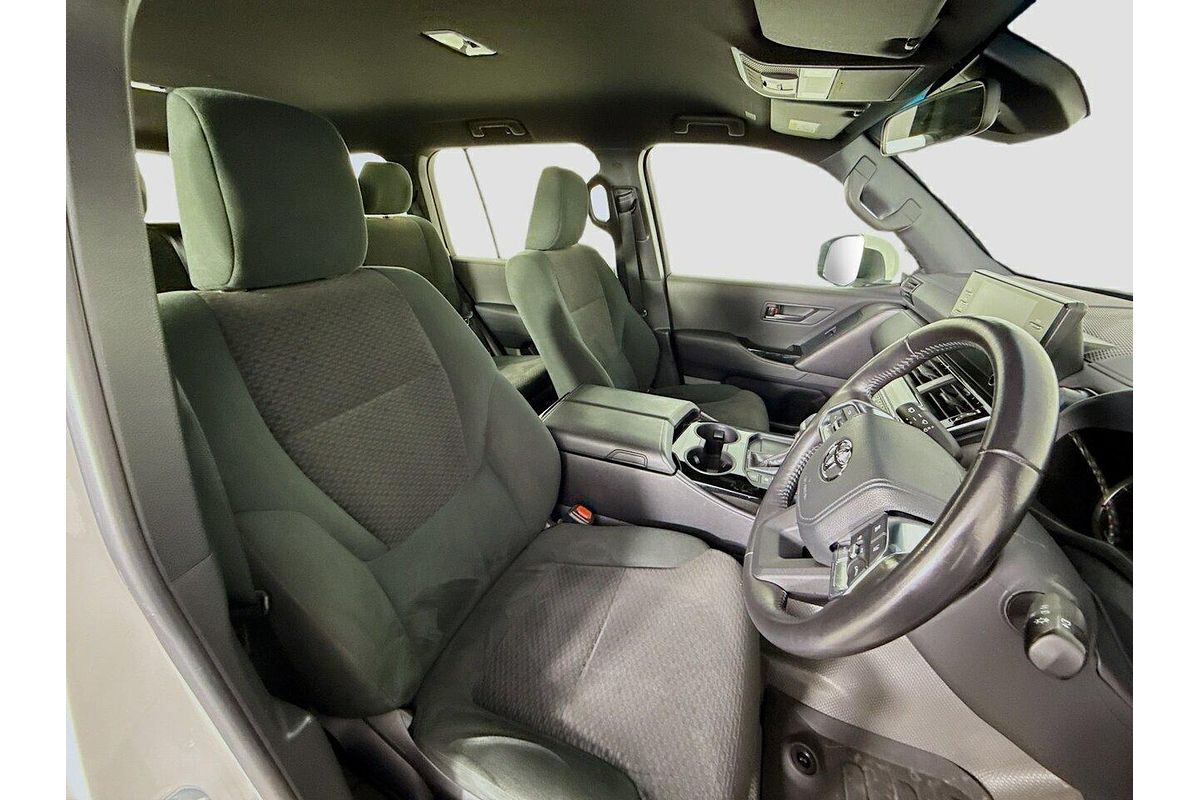 2023 Toyota Landcruiser GX FJA300R