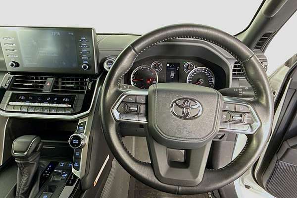 2023 Toyota Landcruiser GX FJA300R