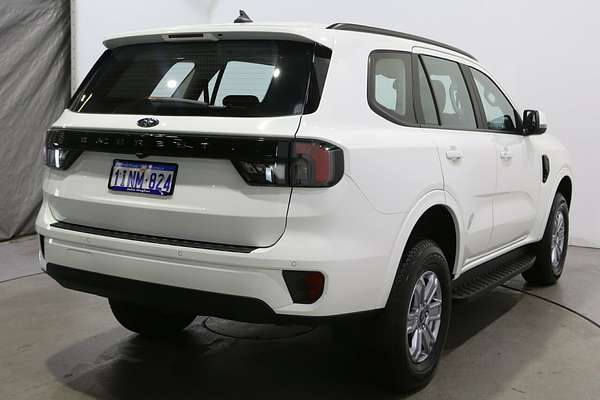 2024 Ford Everest Ambiente 2.0L