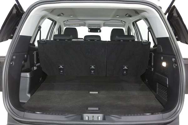 2024 Ford Everest Ambiente 2.0L