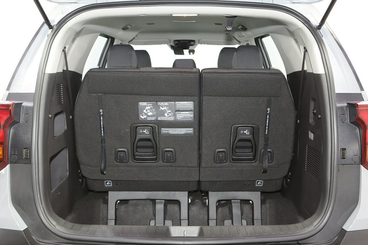 2024 Kia Carnival S KA4