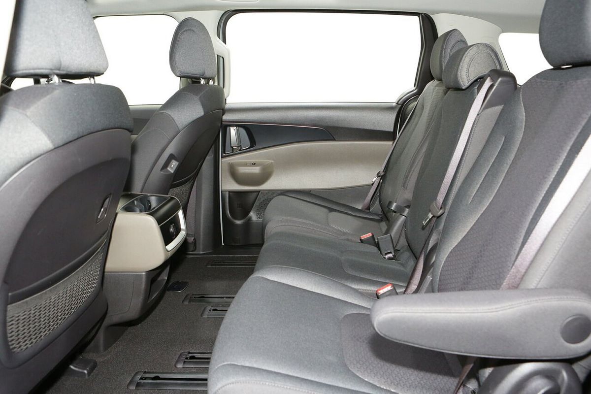 2024 Kia Carnival S KA4