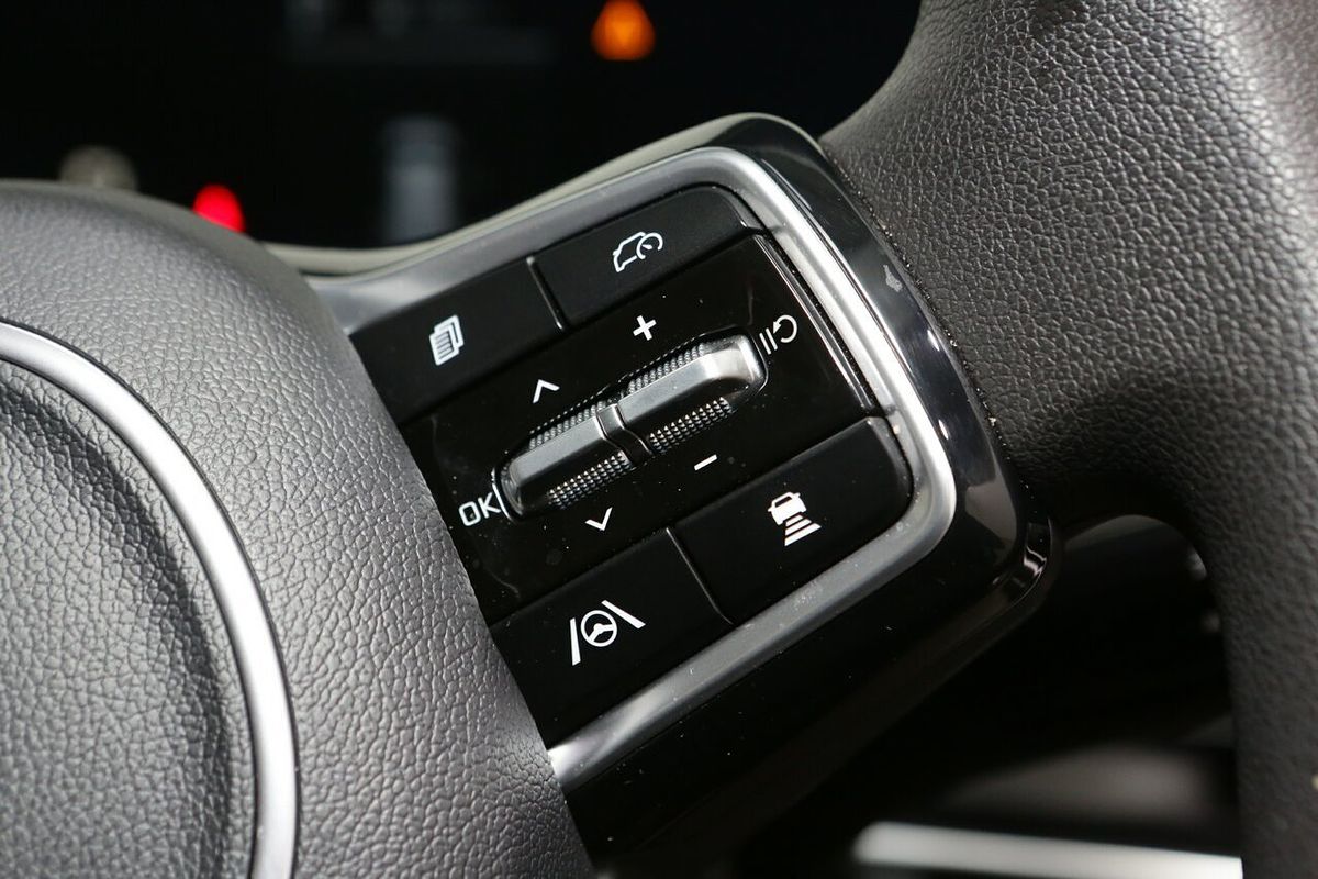 2024 Kia Carnival S KA4