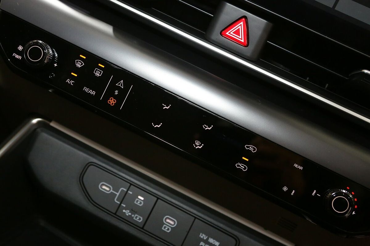 2024 Kia Carnival S KA4