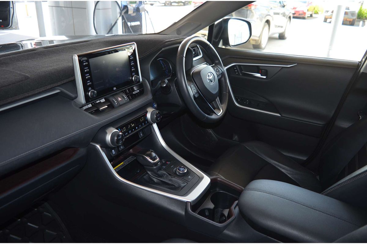 2020 Toyota RAV4 Cruiser AXAH54R