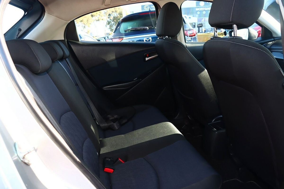 2014 Mazda 2 Maxx DJ Series