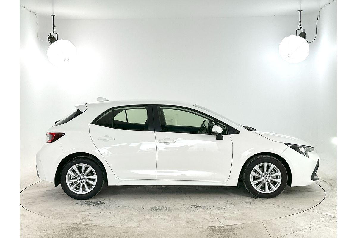 2022 Toyota Corolla Ascent Sport Hybrid ZWE219R