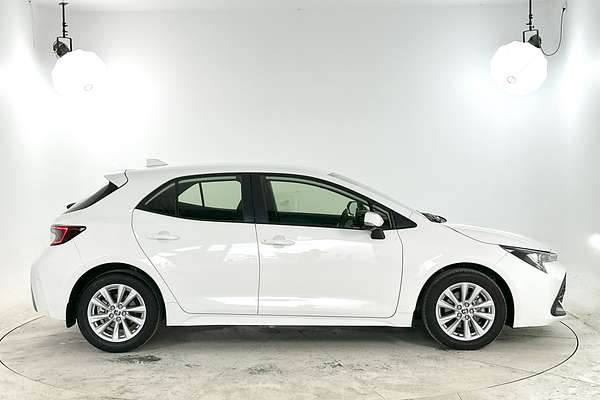 2022 Toyota Corolla Ascent Sport Hybrid ZWE219R