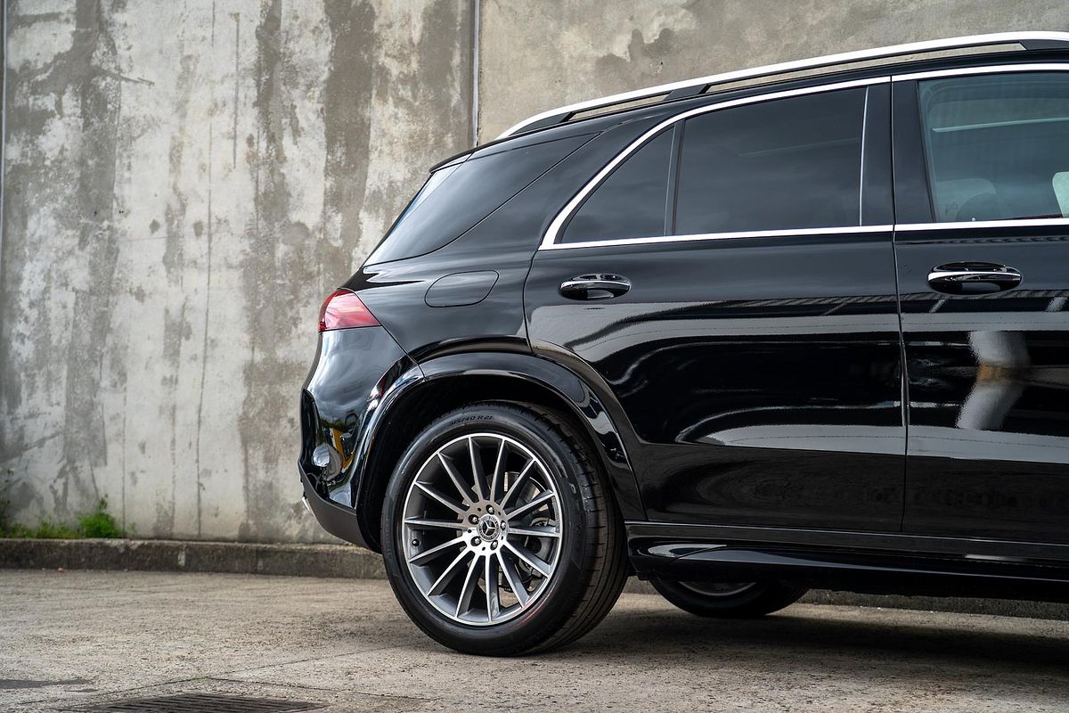 2025 Mercedes-Benz GLE-Class GLE300 d V167
