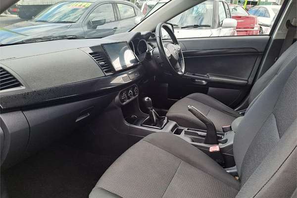 2011 Mitsubishi Lancer SX CJ