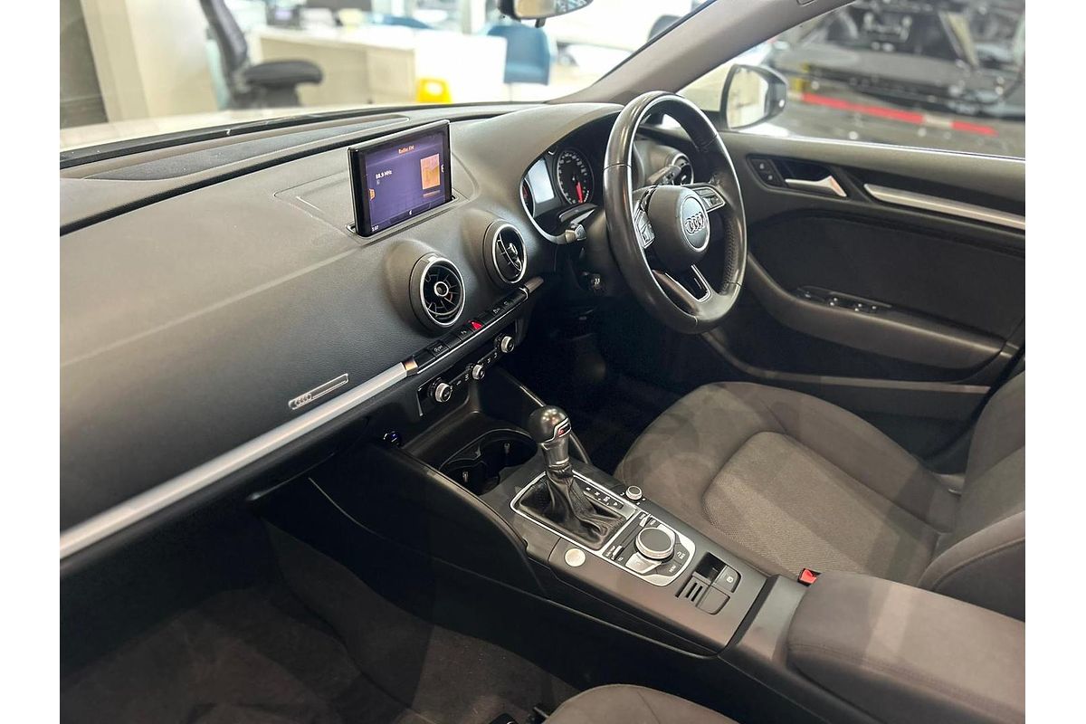 2019 Audi A3 30 TFSI 8V