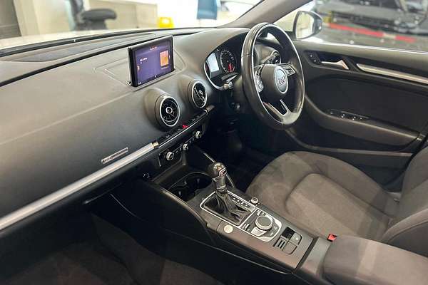 2019 Audi A3 30 TFSI 8V
