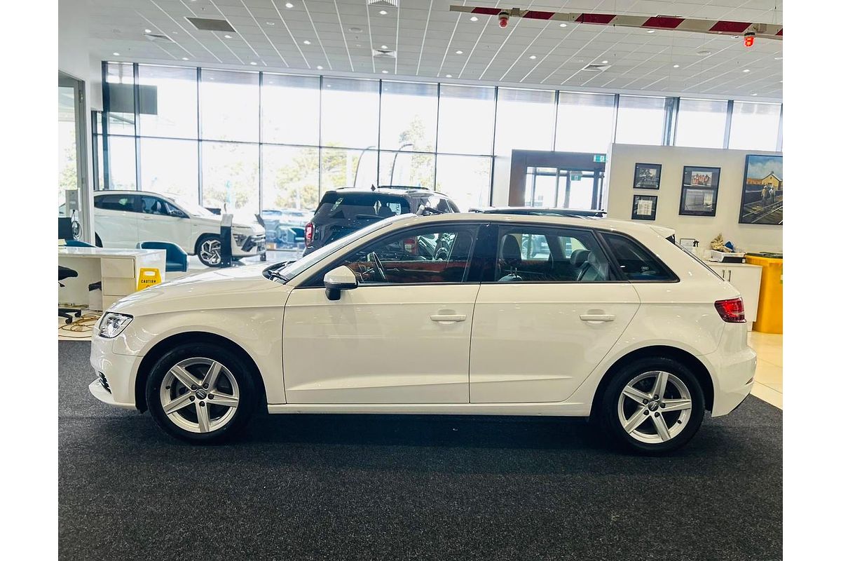2019 Audi A3 30 TFSI 8V