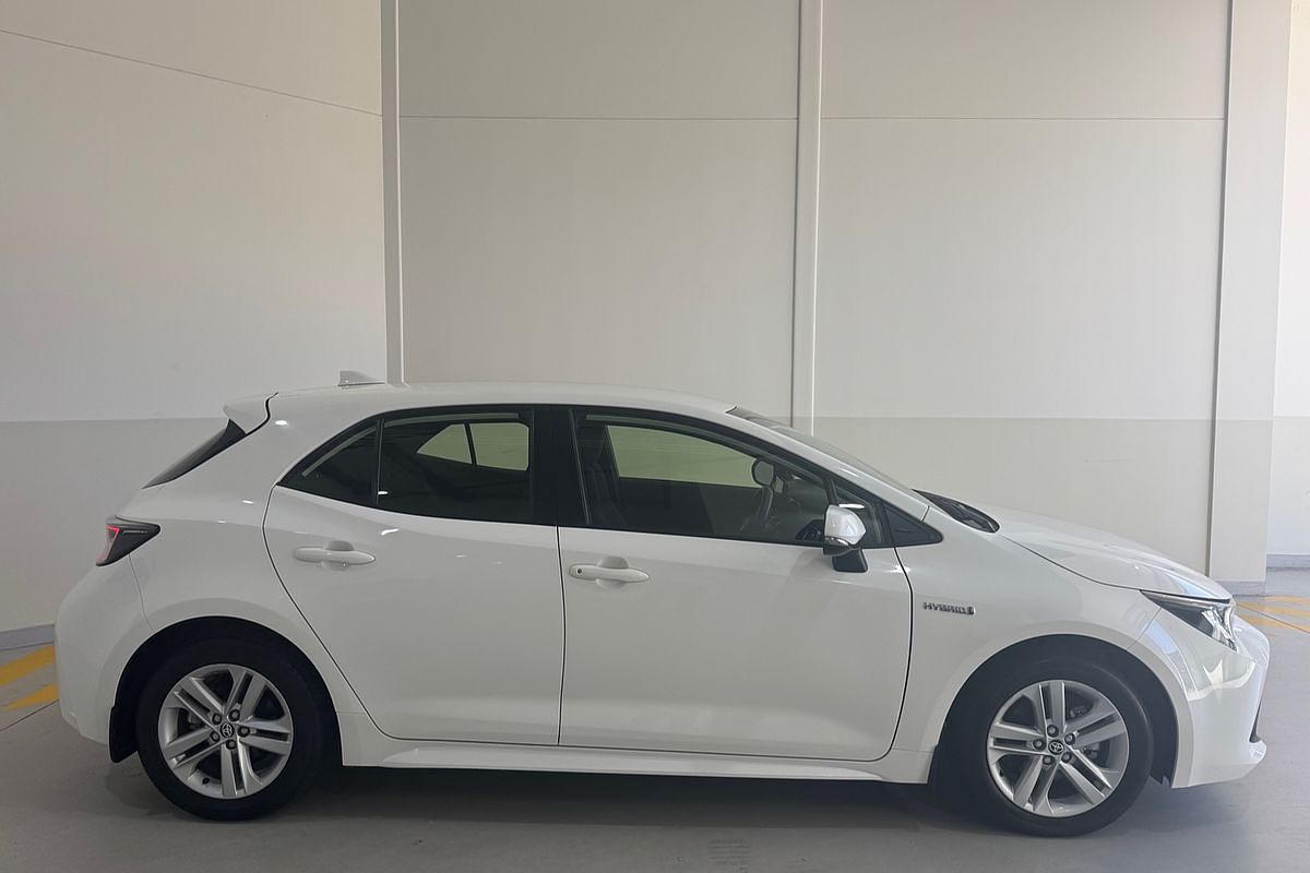 2020 Toyota Corolla Ascent Sport Hybrid ZWE211R