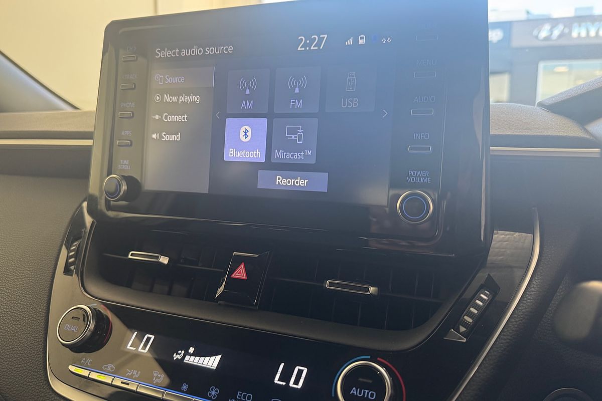 2020 Toyota Corolla Ascent Sport Hybrid ZWE211R