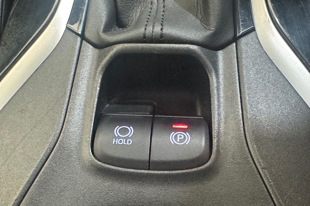 2020 Toyota Corolla Ascent Sport Hybrid ZWE211R