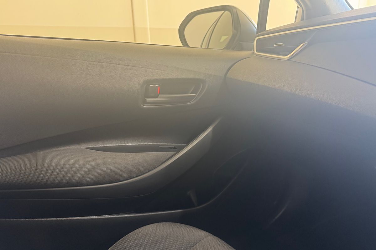 2020 Toyota Corolla Ascent Sport Hybrid ZWE211R