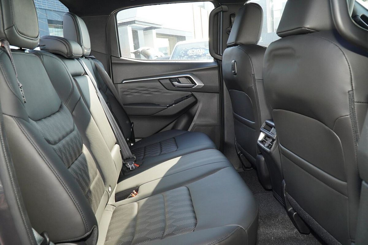 2025 Isuzu D-MAX LS-U+ 4X4