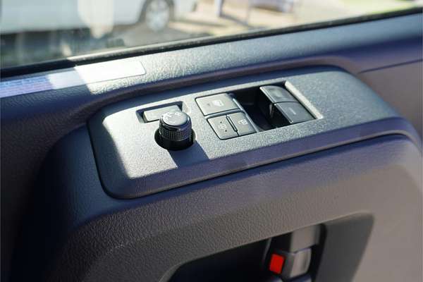2025 Toyota Hiace Commuter GDH322R ELWB
