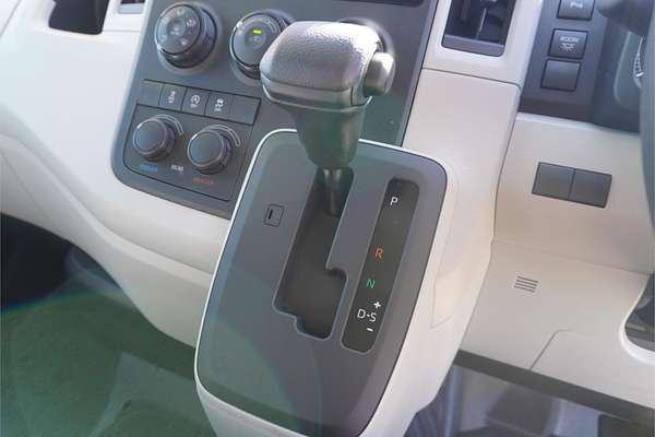 2025 Toyota Hiace Commuter GDH322R ELWB