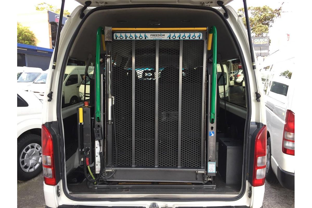 2016 Toyota Hiace COMMUTER KDH223R MY16