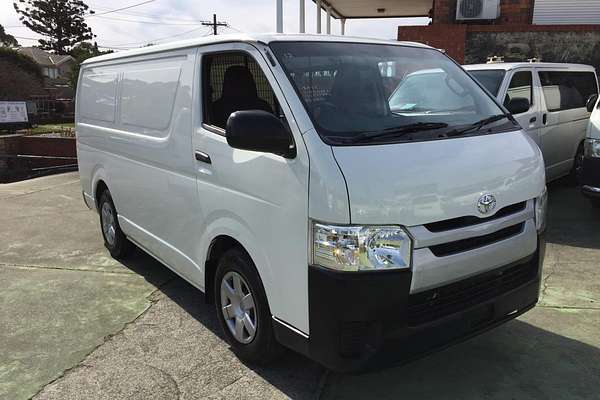 2017 Toyota Hiace LWB KDH201R MY16