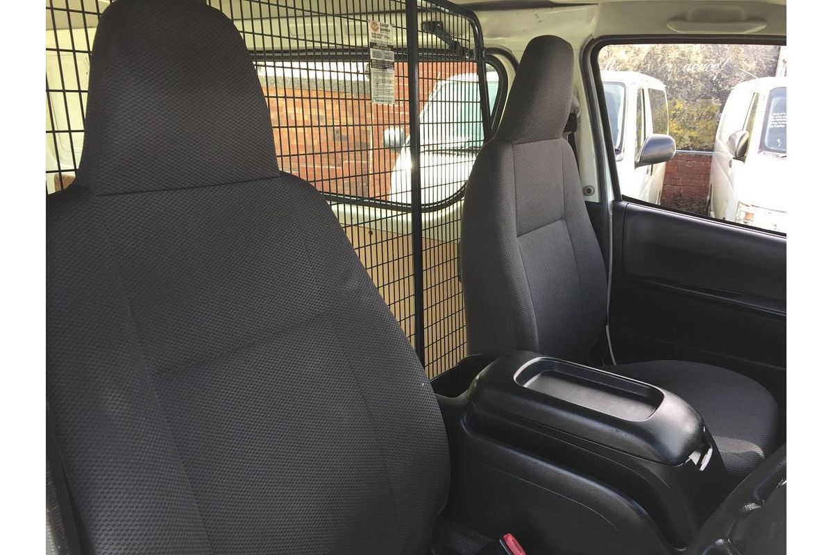 2017 Toyota Hiace LWB KDH201R MY16