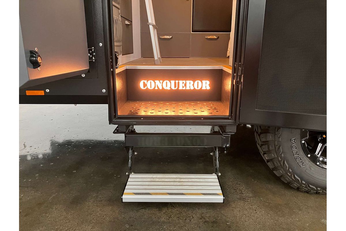 2024 Conqueror UEV-565