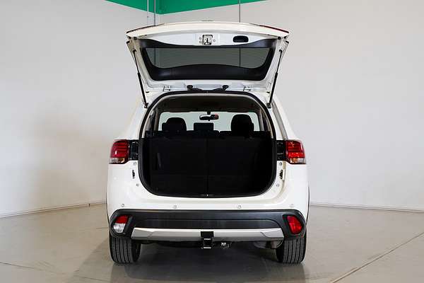 2017 Mitsubishi Outlander LS Safety Pack ZK